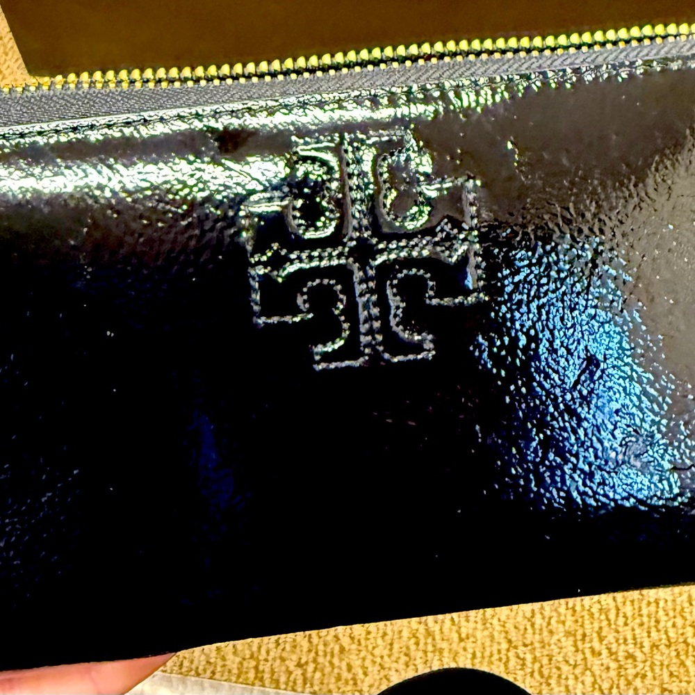 TORY BURCH WALLET
